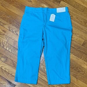 St. John's Bay Bright Turquoise Stretch Chino Capris